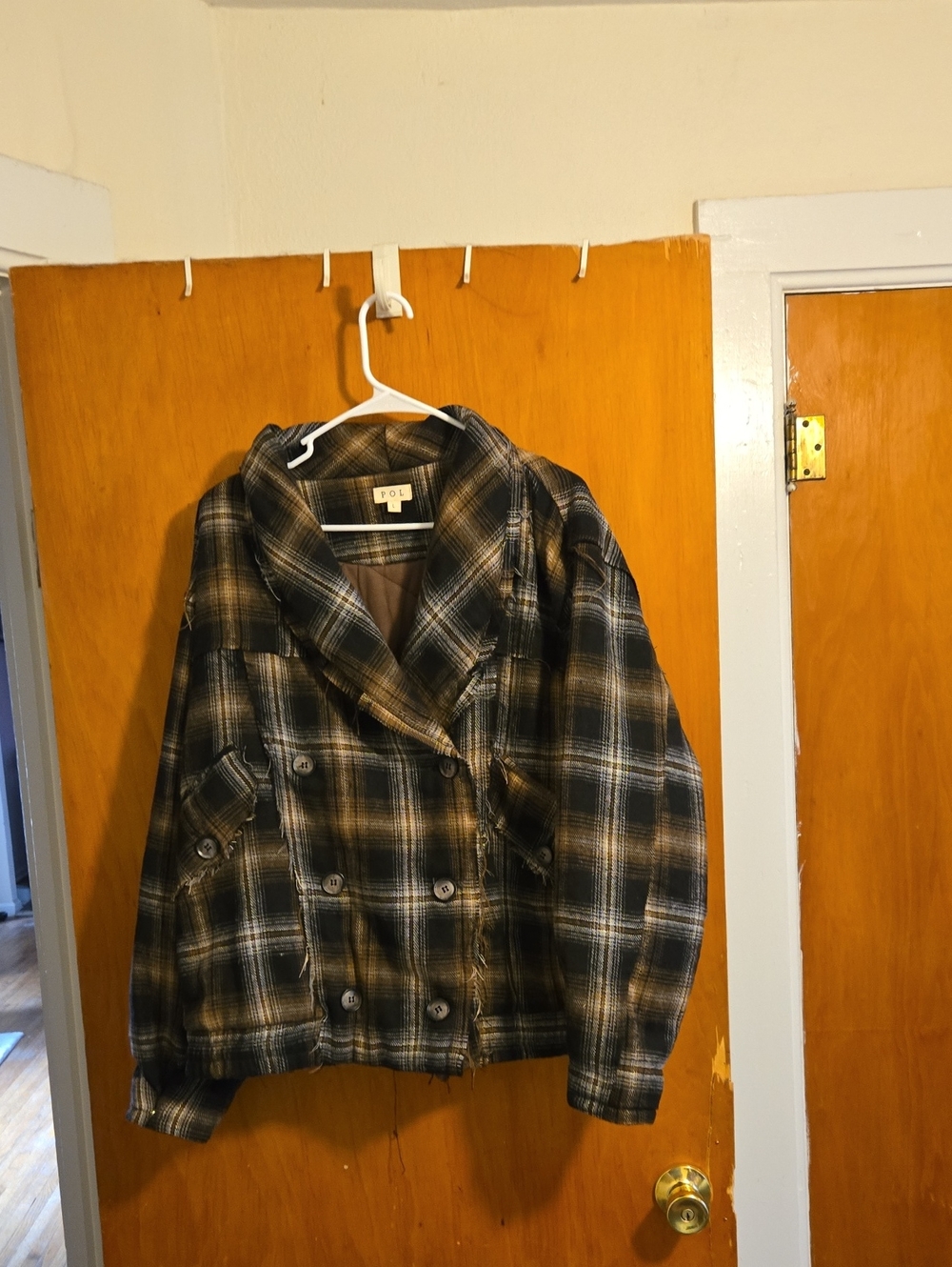 POL Jacket - Picture 1 of 6